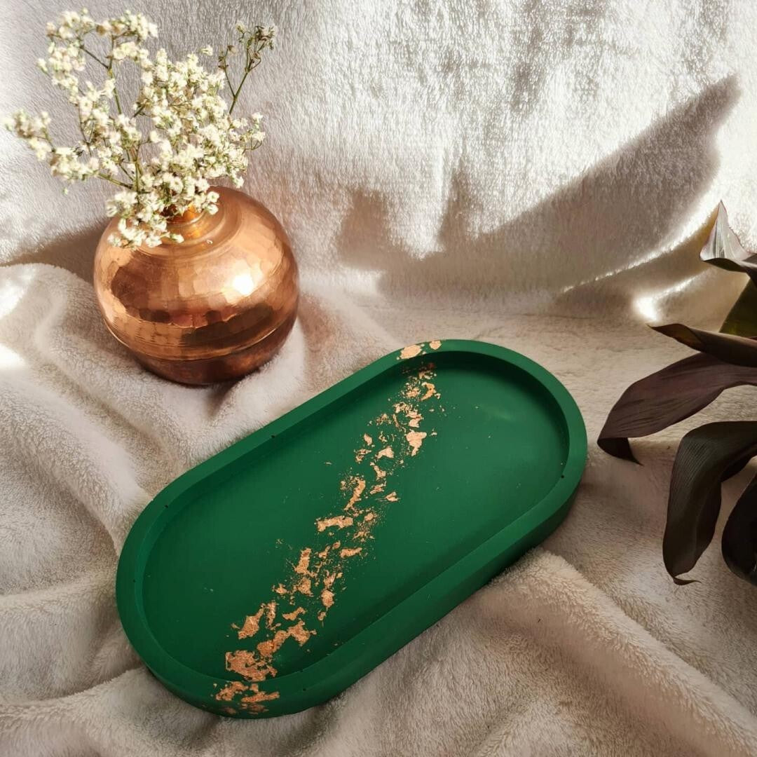 Eco-Friendly Decorative Oval Trinket Tray / Dish