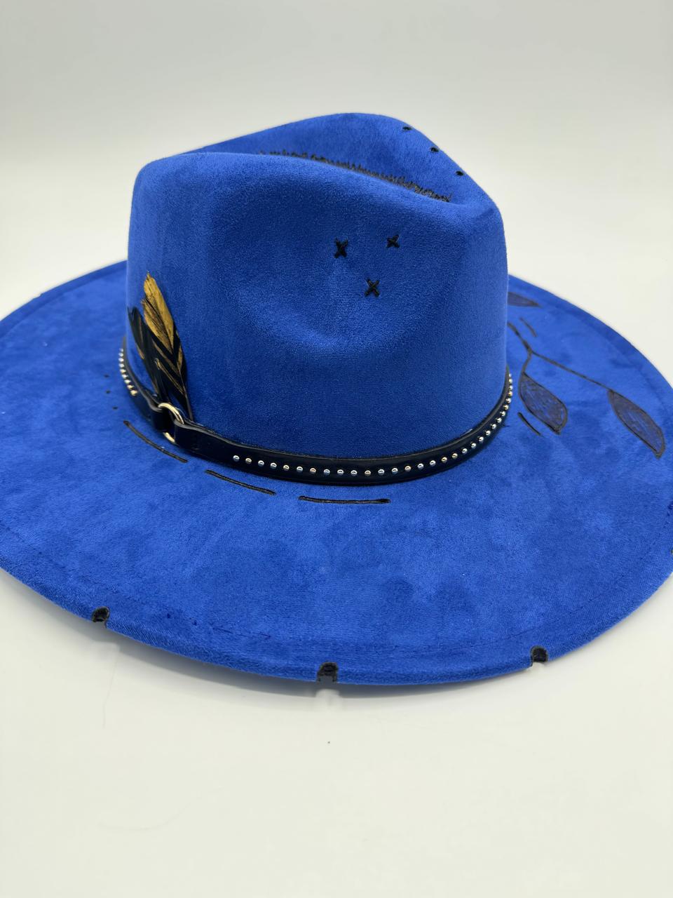 Royal blue wide bring with carvings