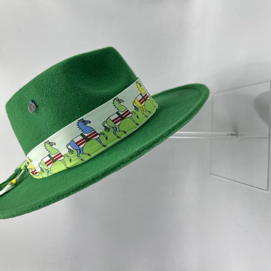 Green fedora “live”