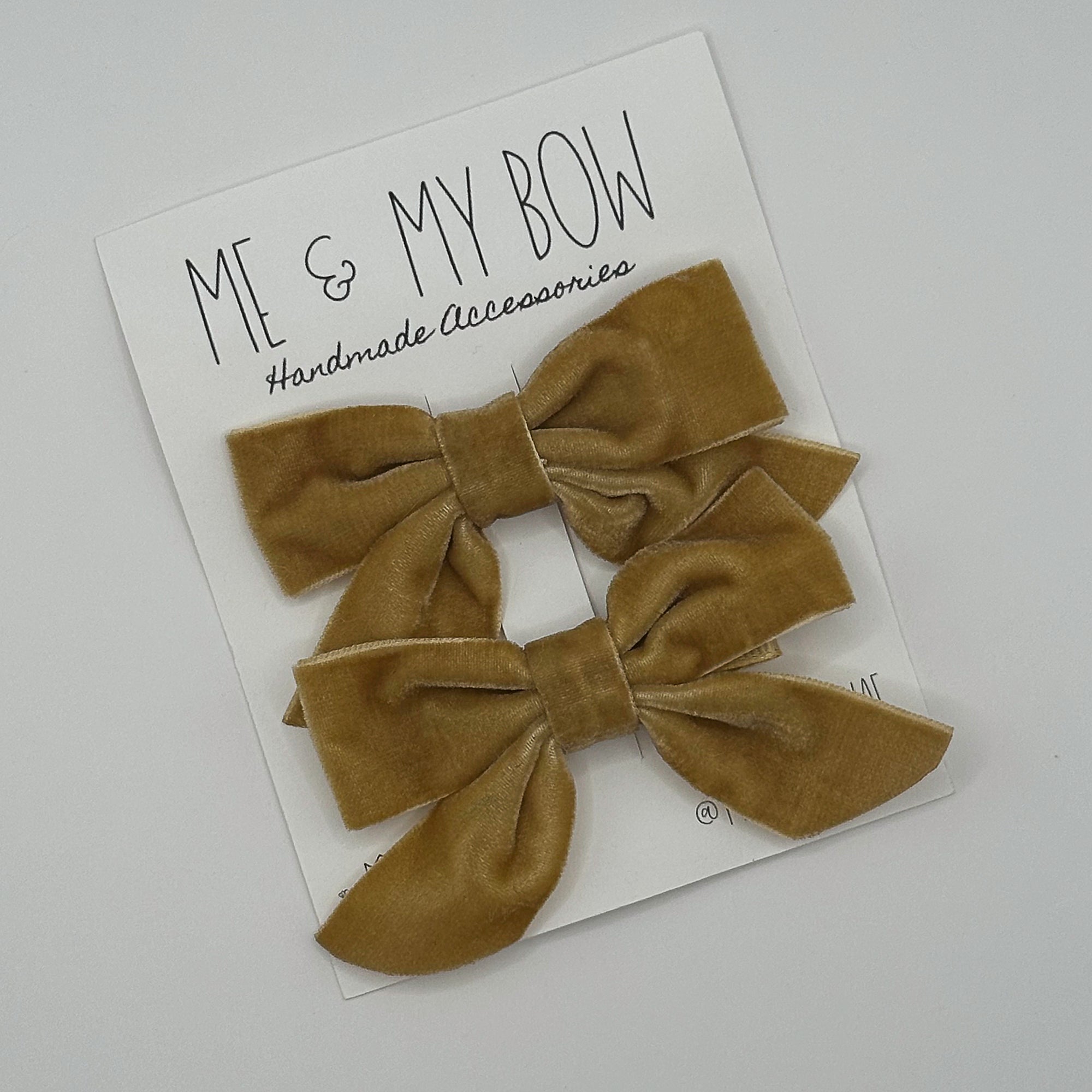 Bestseller | VELVET BUTTERFLY BOWS for Girls | Set of 2 Hair Clips | Perfect to Match Dresses, Outfits and School Uniforms