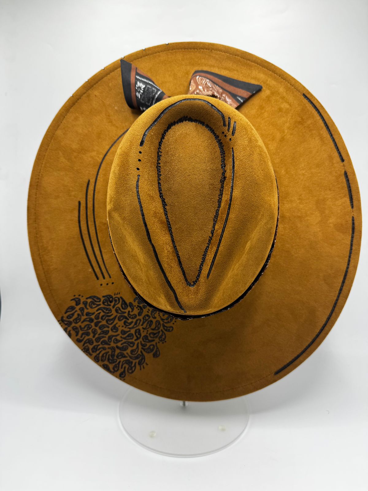 Wide brim doodled fedora