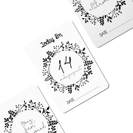 Minimalist Black and White Pregnancy Milestone Cards - Set of 30