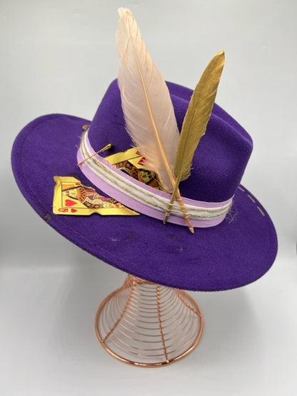 Purple fedora with gold card