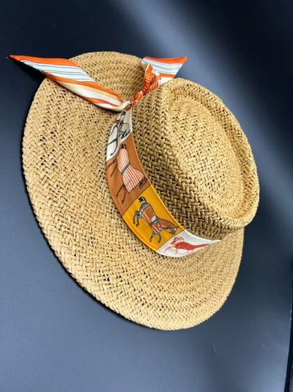 Summer paper straw hat with brown details