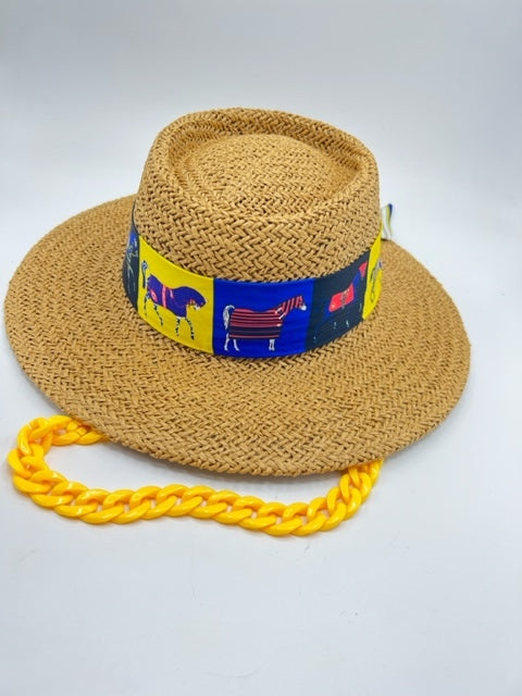 Summer paper straw with yellow details