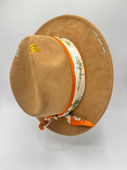 Suede fedora with orange and beige details