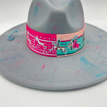 Wide brim grey fedoraw with pink details