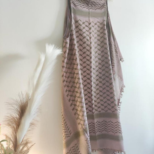 Women's vest ( keffiyeh or ghutra pattern)