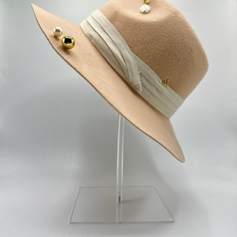 Wool off pink fedora with pearls